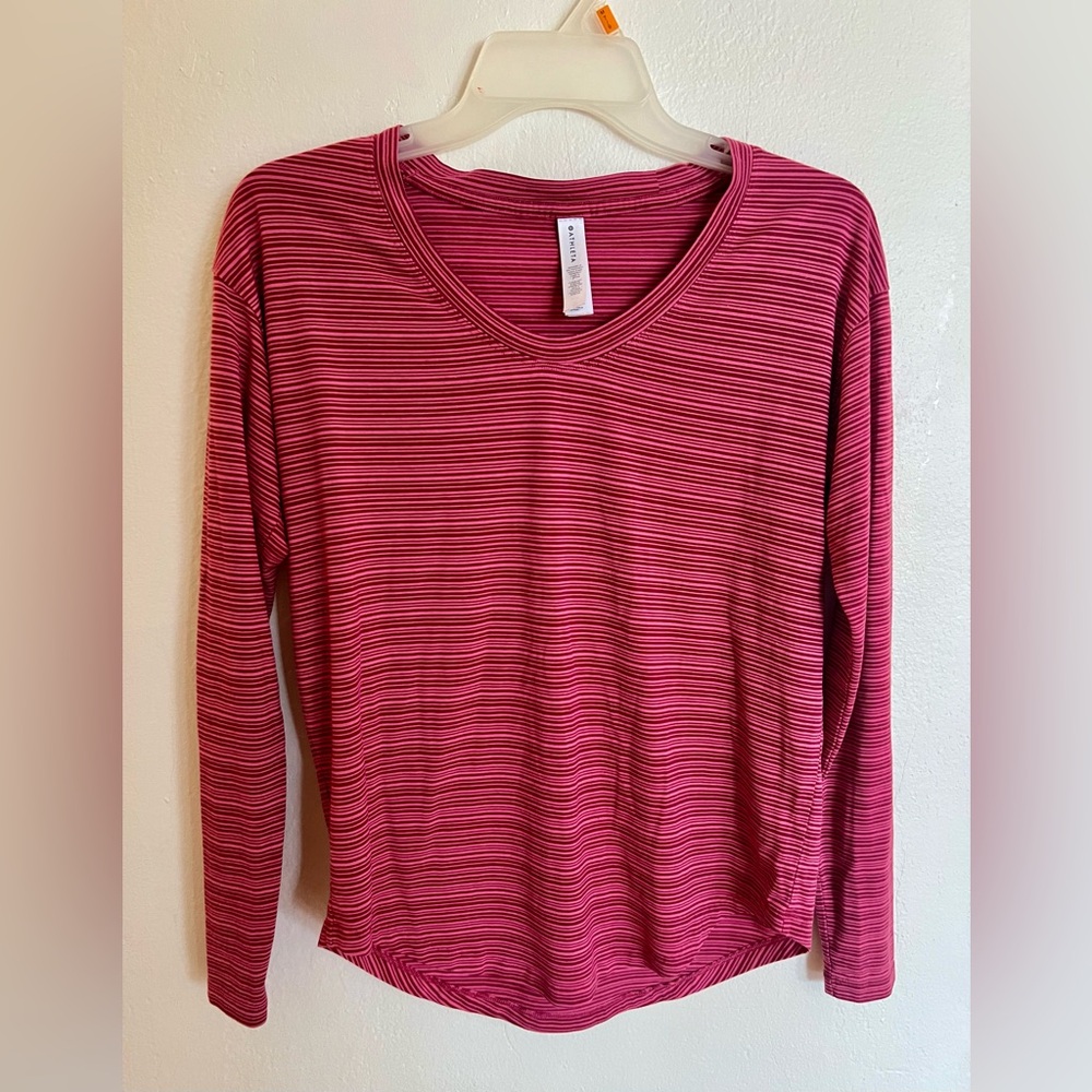 Athleta Cloudlight Stratus Top Long Sleeve Tshirt
